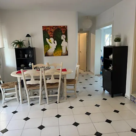 Apartment Donanabeach House *